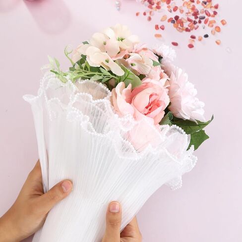 JINIOHEE 3 عبوات من ورق شبكي لتغليف الزهور، ورق تغليف باقة بحافة لؤلؤية بطول 4 ياردات، ورق تغليف باقة زهور مع موجات مجعدة مع شريط من الساتان للهدايا بنفسك، أسود in Saudi Arabia