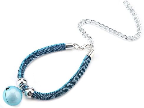 طوق قطة مع جرس للقطط، قلادة بمشبك امان قابل للتعديل، مستلزمات الحيوانات الاليفة الصغيرة، اكسسوارات اشياء مخصصة للقطط، حزام مطاطي للامان للفتيات والرجال والقطط (ابيض) in Kuwait