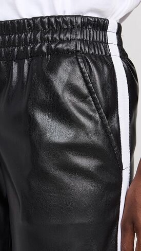 بنطال Alice + olivia من الجلد النباتي للنساء مع شريط سباق من Alice + olivia in Kuwait