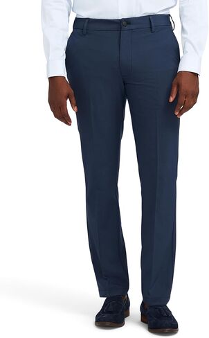 Izod Men's Non-Iron Stretch Straight Fit Flat Front Traveler Chino Pant in Kuwait