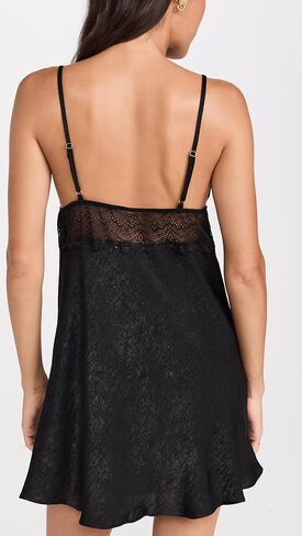 Women's Madelyn Slip in Saudi Arabia