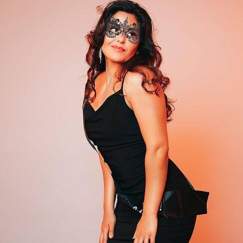 قناع تنكر مثير من الدانتيل البندقية، قناع عصري للحفلات، قناع للهالوين، إكسسوار أزياء للنساء (B) in Kuwait