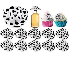 قبعة رعاة البقر الغربية الصغيرة، قبعة راعية البقر، 10 قطع من إكسسوارات زينة الحفلات، قبعة دمية لطيفة، قبعة بقرة بيضاء وسوداء لمستلزمات كعكة عيد الميلاد، ملحقات تزيين الدمية in Kuwait