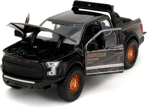 سيارة مصبوبة باللون الوردي مقاس 1:24 W5 2017 Ford F-150 Raptor مع قاعدة، ألعاب للأطفال والكبار (تصميمات صحراوية سوداء/إدمانية) in Saudi Arabia