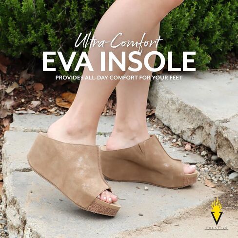 VOLATILE Women's Carrier Wedge Sandal in Kuwait
