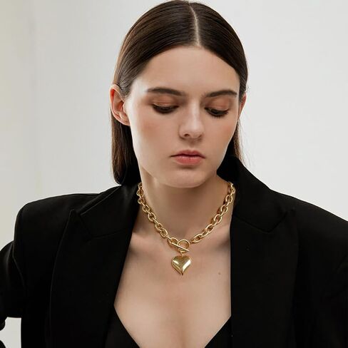 Chunky Gold Pendant Necklaces For Women Gold Chain links With Sun Heart Lion Conch Shell Charms Summer Necklaces Beach Jewelry in Kuwait