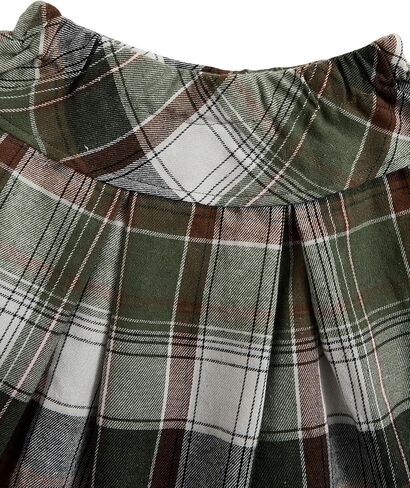 طقم ملابس للفتيات من MakeMeChic مكون من 3 قطع بأكمام طويلة وقميص بدون أكمام مضلع وتنورة منقوشة بطيات in Kuwait