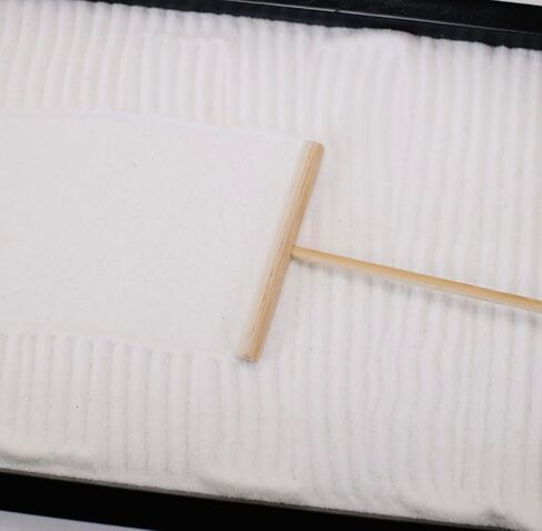 ديكور Zen Garden الياباني - حديقة سطح مكتب صغيرة فريدة من نوعها مع رمل، 3 أدوات من الخيزران، 9 ملحقات - ديكور غرفة للمكتب، المنزل، التأمل in Kuwait