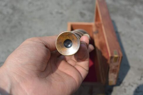 16 inch Handheld Brass Antique Telescope with Wooden Box - Pirate Navigation Collectible Item in Saudi Arabia