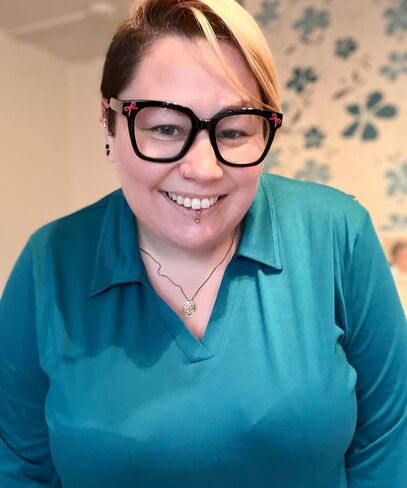 TIYOMI Plus Size Womens Polo Shirts Long Sleeve Collared Tops Business Casual V Neck Loose Fit T Shirt Work Blouse 1X-5X in Kuwait