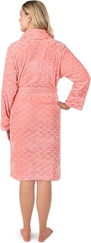 PAVILIA Short Robes for Women, Plush Soft Bathrobe Womens Lightweight, Fluffy Fuzzy Robe Knee Length, Shower Spa House Robe in Kuwait