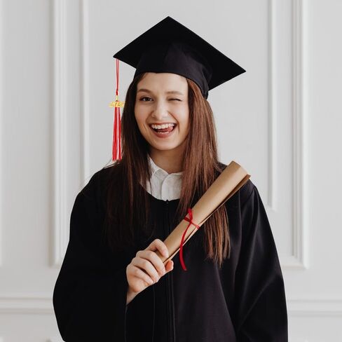 2025 Tassel Graduation, 2025 Graduation Tassel, Tassel with 2025 Gold Charm, 2025 Graduation Tassel for Graduation Cap Decor, Graduation Ceremony, Graduation Gift, Tassel Accessories, White & Green in Saudi Arabia