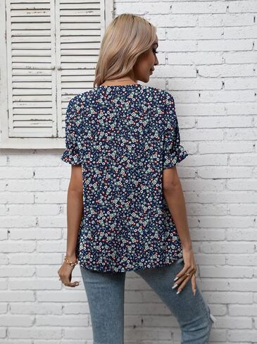 بلوزات نسائية من الشيفون كاجوال من LILBETTER برقبة على شكل حرف V وأكمام قصيرة، بلوزات صيفية للعمل المكتبي in Kuwait