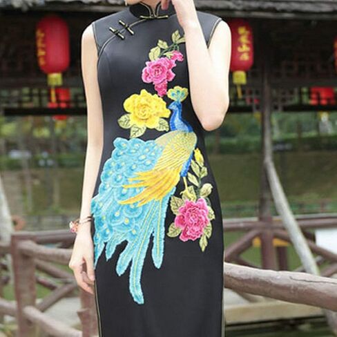 خياطة على رقعة مطرزة على شكل طاووس من الدانتيل، بقع كبيرة مطرزة على شكل طائر للملابس، فستان Parches Bordados، Chi-pao DIY (أحمر) in Kuwait