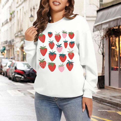 Cute Strawberry Print Crewneck Sweatshirts for Teen Girls Kawaii Aesthetic Graphic Sweatshirt Women Casual Pullover in Saudi Arabia