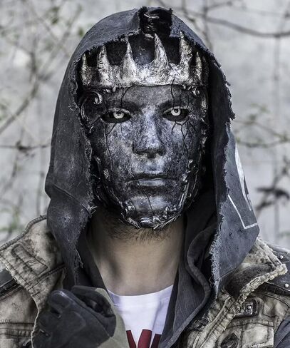 قناع جوكافور المخيف للهالوين قناع تاج الملك لكامل الوجه قناع البندقية in Kuwait