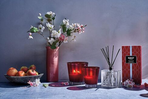 NEST Fragrances Apple Blossom Reed Diffuser، 5 أونصة سائلة in Kuwait