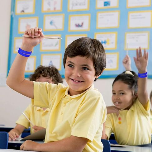 120 قطعة من أساور مطاط السيليكون وأساور المعصم للأطفال والشباب والمراهقين والأولاد والبنات، أساور كبيرة للأطفال، أساور مقاس 6.3 بوصة للأطفال من سن 3 إلى 7 سنوات للعودة إلى المدرسة (أحمر) in Kuwait