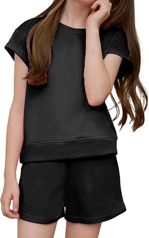 أطقم ملابس صيفية للفتيات مكونة من قطعتين، قميص بأكمام قصيرة وسروال قصير برباط in Kuwait