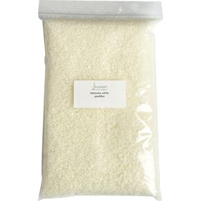 Soapeauty 4 OZ 100% natural White Beeswax Pastilles Lip Balm, Skin Care, Hair care and for Face Care, White Beeswax Pellets Used as Candle Making Supplies for Beeswax Candles 4 OZ