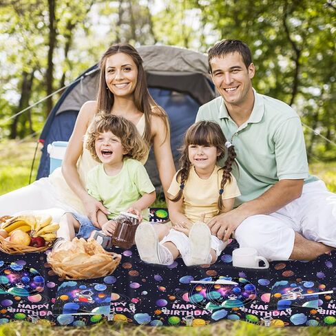 مجموعة أدوات مائدة لحفلات أعياد الميلاد مكونة من 41 قطعة، تحتوي على مفرش طاولة واحد و20 طبقًا و20 منديلًا لتزيين طاولات حفلات أعياد الميلاد للأولاد والبنات والأطفال in Kuwait