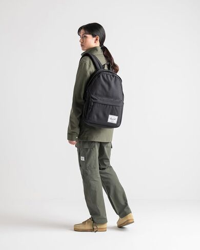 Herschel Supply Co. Classic XL Backpack, Black, 30L in Kuwait
