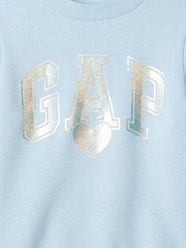 طاقم شعار V للفتيات من GAP in Saudi Arabia