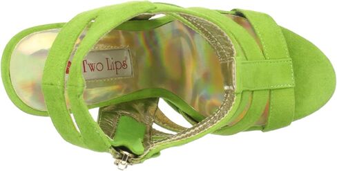 Two Lips Women's Intrigue in Saudi Arabia