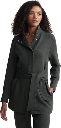 Varley Women's Anset Jacket in Kuwait