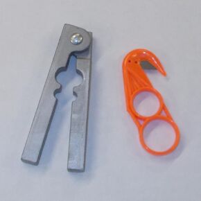 Aluminum Tail Stripper & Plastic Zipper