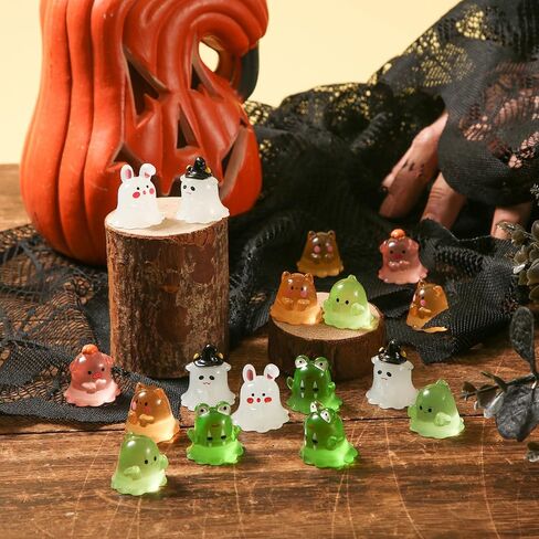 30pcs Halloween Mini Resin Animal, Tiny Small Figurine Animal Decor with Dinosaur 6 Styles for Micro Landscape Aquarium Dollhouse Miniature Accessories Potted Plant Birthday Cake in Saudi Arabia