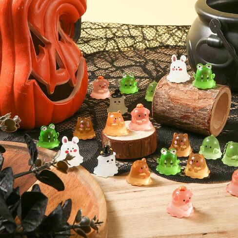 30pcs Halloween Mini Resin Animal, Tiny Small Figurine Animal Decor with Dinosaur 6 Styles for Micro Landscape Aquarium Dollhouse Miniature Accessories Potted Plant Birthday Cake in Saudi Arabia