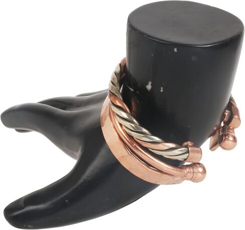 سوار النحاس Touchstone النمط التبتي. تم تشكيلها يدويًا بسوار مجوهرات نحاسي صلب وعالي القياس للنساء والرجال. مجموعة من التصاميم المختلفة in Kuwait