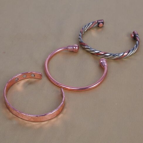 سوار النحاس Touchstone النمط التبتي. تم تشكيلها يدويًا بسوار مجوهرات نحاسي صلب وعالي القياس للنساء والرجال. مجموعة من التصاميم المختلفة in Kuwait