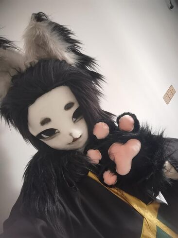 Plush Furry Cat Claw Gloves Faux Fur Fox Paws Mittens for Halloween Cosplay Costume Adorable Animal Nails 1 in Saudi Arabia
