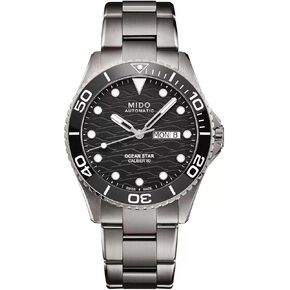 MIDO Ocean Star 200C Titanium - Swiss Automatic Watch for Men - Black Dial - Case 42.5mm - M0424304405100