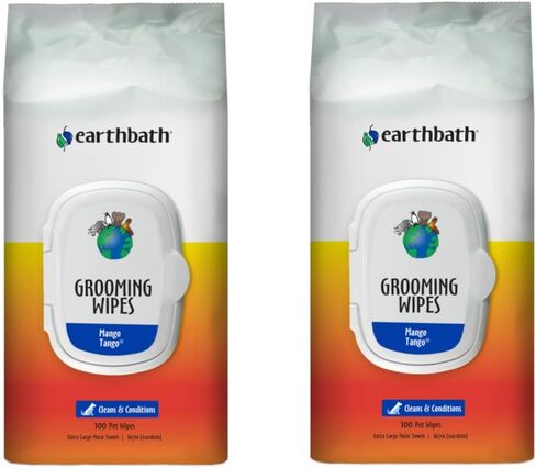 earthbath Green Tea & Awapuhi Pet Grooming Wipes - Safely Wipe Away Dirt and Odor, Aloe Vera, Vitamin E, Good for Dogs & Cats - Handily Clean Your Pets' Dirty Paws and Undercoat - 100 Count, Pack of 2 in Saudi Arabia