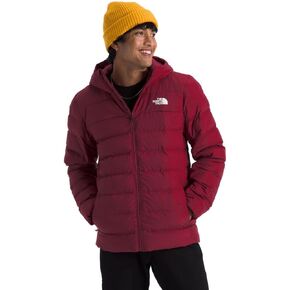 سترة Aconcagua معزولة بغطاء للرأس للرجال من THE NORTH FACE (حجم قياسي وكبير)، شمندر، مقاس متوسط in Kuwait