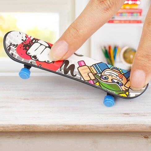 مجموعة 5 قطع من ألواح الأصابع متعددة الألوان - سكوتر تزلج صغير من البلاستيك القوي للكبار متنوع، صغير الحجم وخفيف الوزن وسهل الحمل in Kuwait