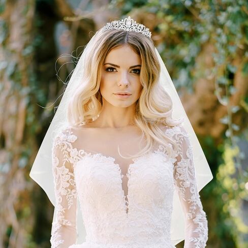 Bridal Veil and Tiara Set, Bachelorette Party Decorations, Bride Crown and Veil Set, Bridal Shower Gift Supplies, Bride Gifts for Bachelorette Party in Kuwait