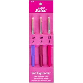 Susan Bates CJ BATES & SONS Crochet Hook Set, Classic-Sizes 1.7mm, 1.9mm, and 2.1mm