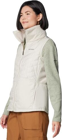 Columbia Women's Mix It Around Vest Iii in Saudi Arabia