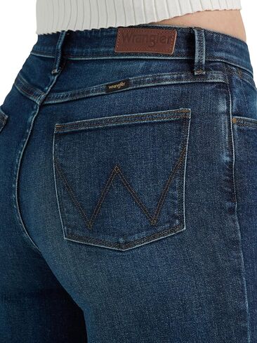 بنطلون جينز نسائي واسع الساق من Wrangler in Kuwait