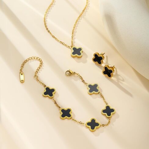 Lucky Clover Jewelry Set - 18K Gold Plated Four-Leaf Clover Bracelet, Pendant Necklace, and Earrings - Stylish Flower Link Bracelet Set, Perfect Jewelry Gifts for Women in Saudi Arabia