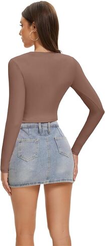 قطع علوية قصيرة الأكمام من SKYZOO للنساء 2024 بقصة ضيقة وأزياء الخريف الأساسية Y2k ملابس الفتيات المراهقات in Kuwait