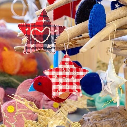 60pcs Buffalo Plaid Fabric, Christmas Cotton Fabric, 6 Styles Xmas Quilting Fabric Squares for Sewing Patchwork DIY Homemade Crafts (5.9 inches) in Kuwait