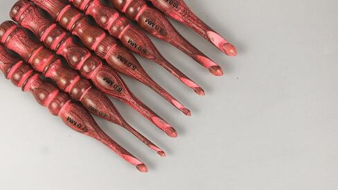 Handmade Ergonomic Wooden Crochet Hooks, (Set of 7) Crochet Hook for Arthritic Hands, Smooth and Comfortable Grip Handle, Knitting Yarn Gift for Her (Green), MEDIUM, WCH 02 in Saudi Arabia