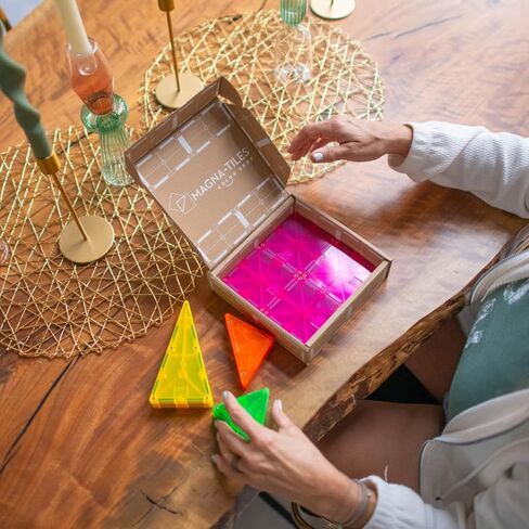 MAGNA-TILES Color Shop Glacier 20-Piece Magnetic Construction Set, The Original Magnetic Building Brand in Saudi Arabia
