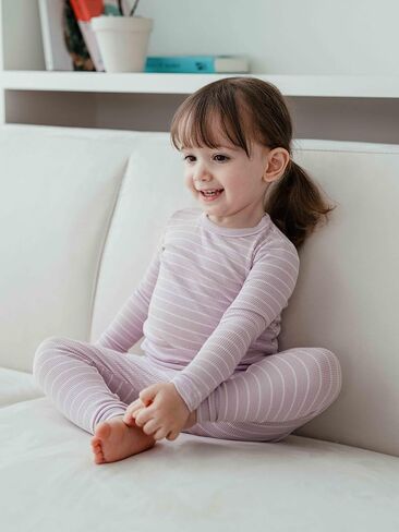AVAUMA Stripe Pattern Baby Boys Girls Pajama Set Kids Toddler Snug fit Ribbed Sleepwear pjs for Daily Life Style in Saudi Arabia