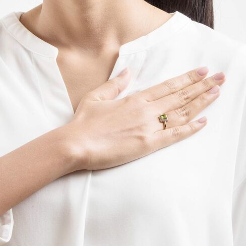 Yellow Gold 9K Square Peridot 5 mm and Round Diamond Promise Ring Contemporary Design for Women August Birthstone Engagement in Kuwait